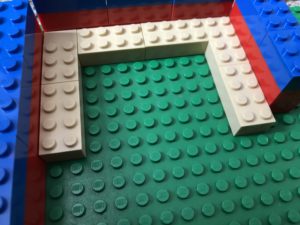 Lego Restaurant Table and Booth Set - 2