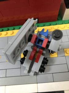 Lego Mini Transformers Bumblebee and Optimus Prime - 2